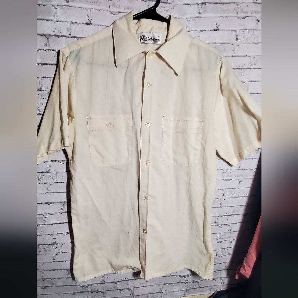 Cream Mr. California Button Dow
